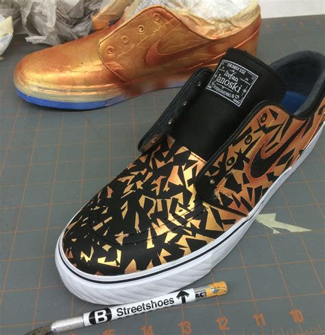 how to paint sneakers.